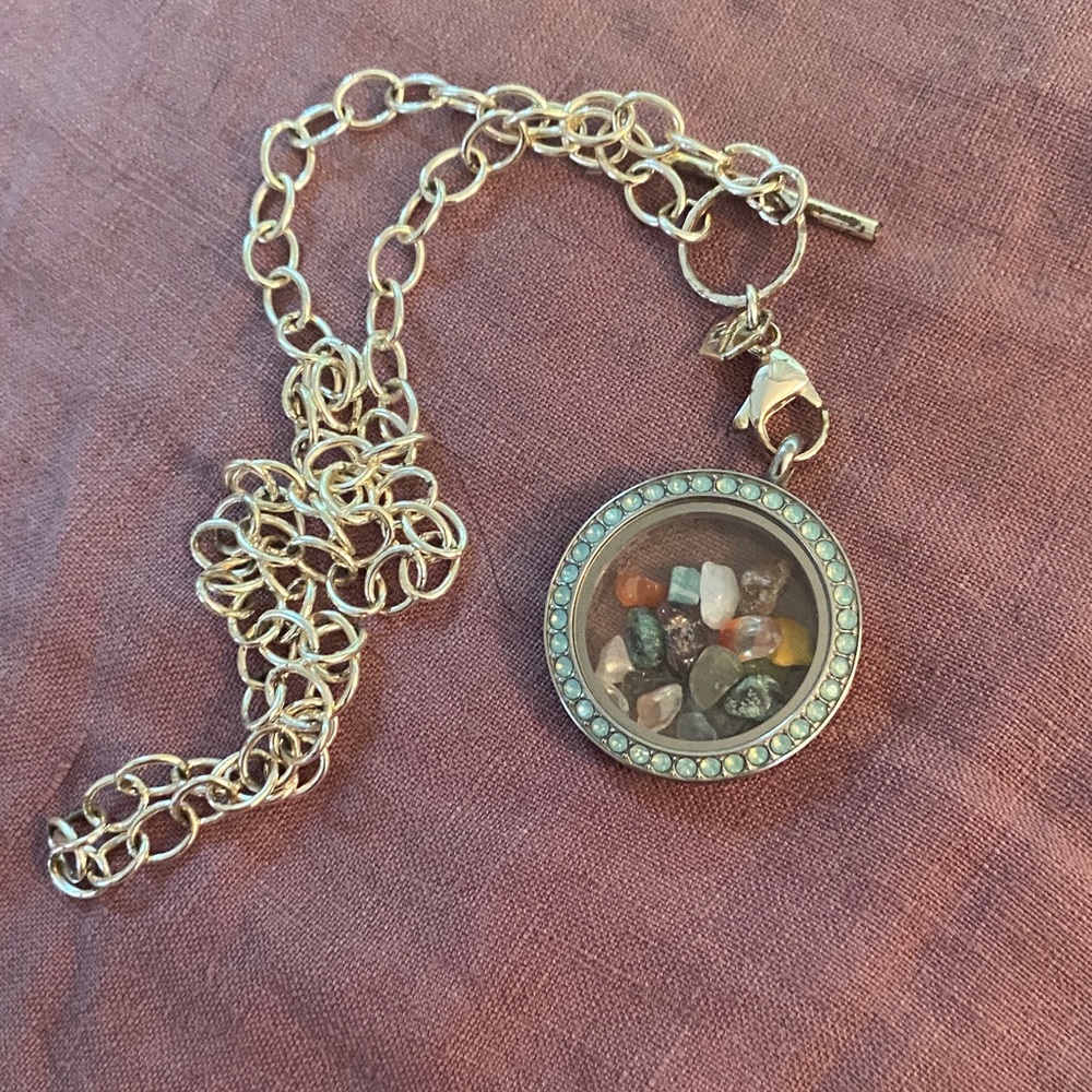 GENUINE ORIGAMI OWL LIVING LOCKET